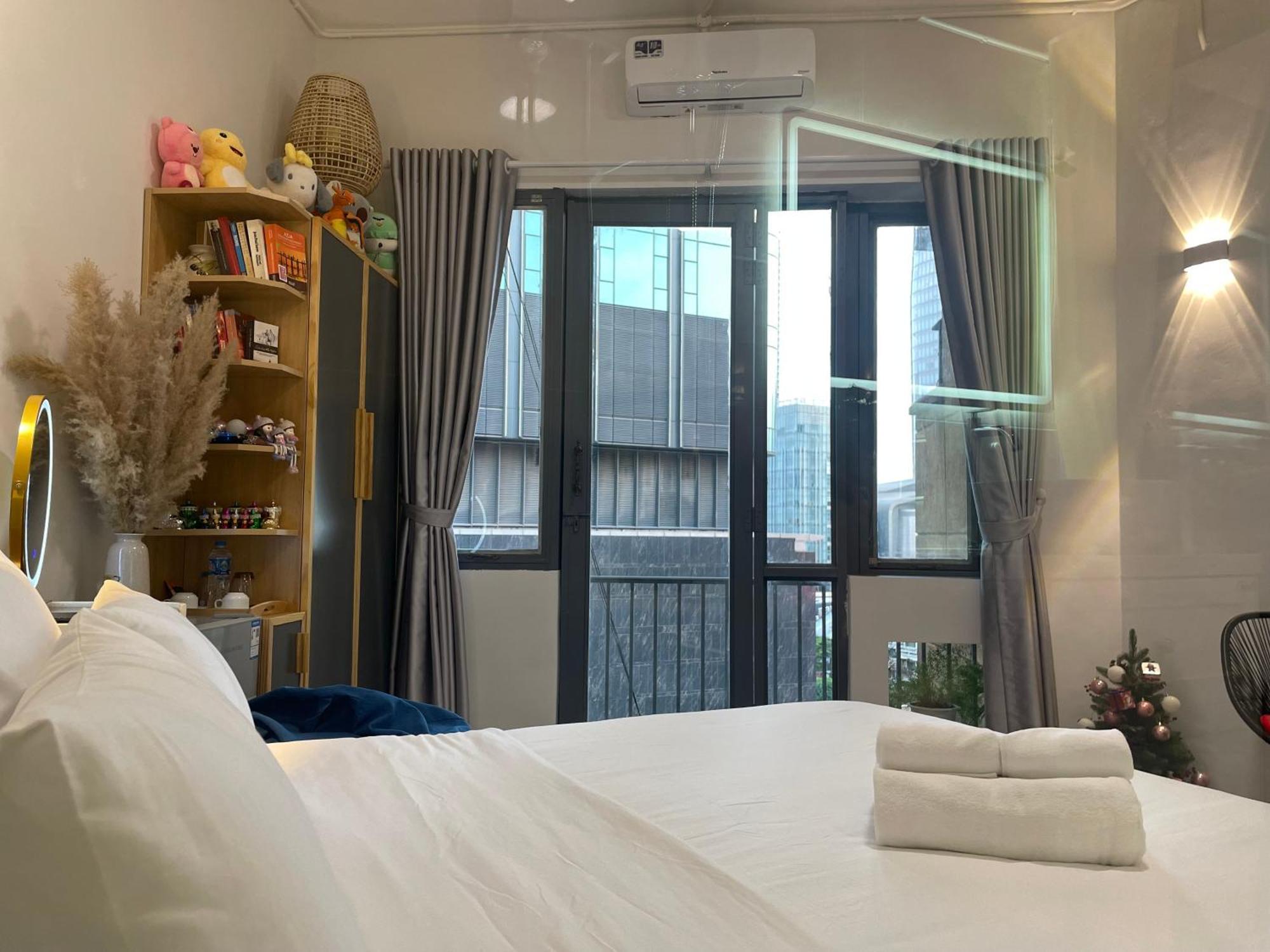 6Even Hotel - Have A Staycation In The Cafe Apartments Building Thành Pho Ho Chí Minh Esterno foto