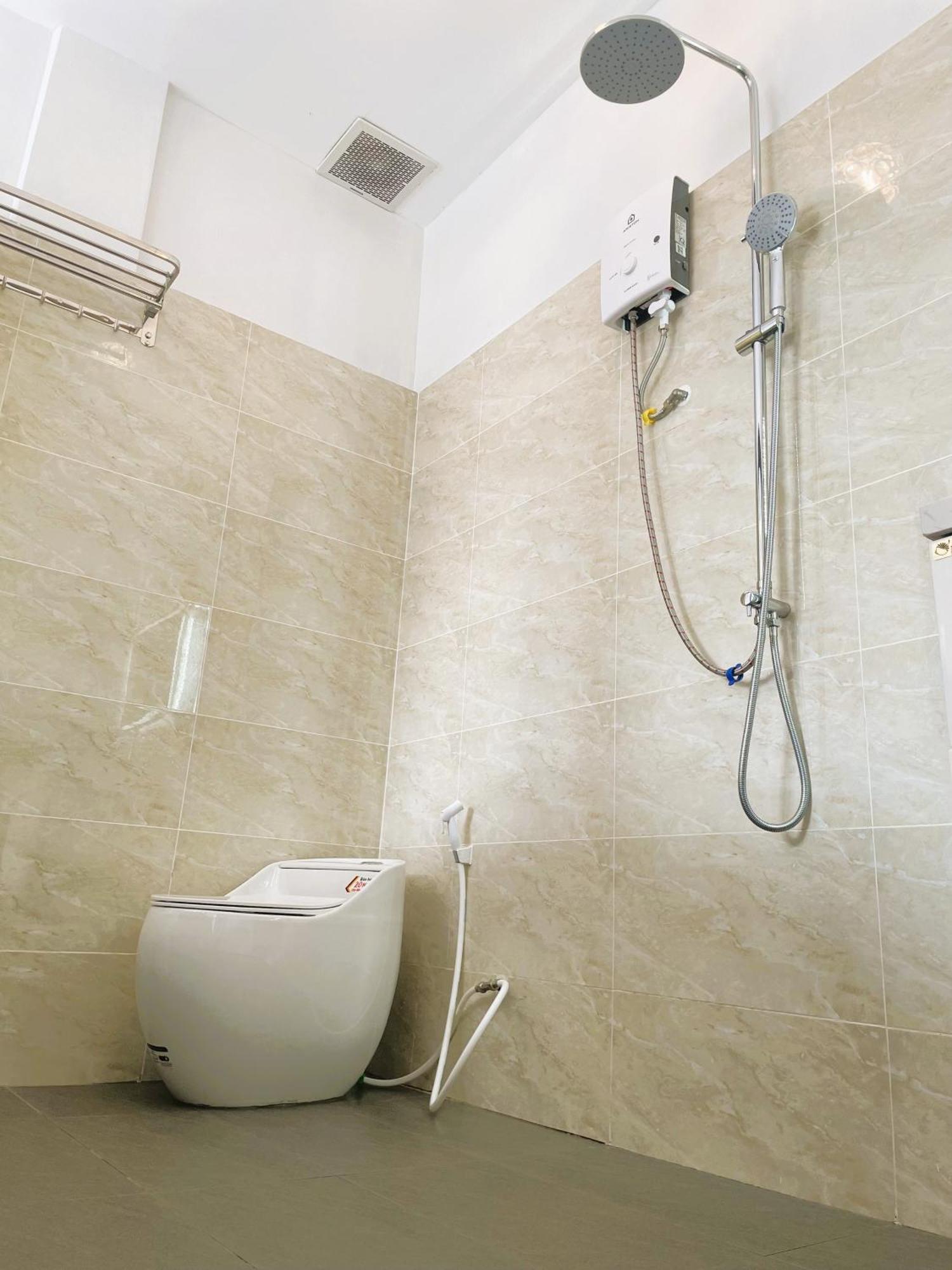 6Even Hotel - Have A Staycation In The Cafe Apartments Building Thành Pho Ho Chí Minh Esterno foto