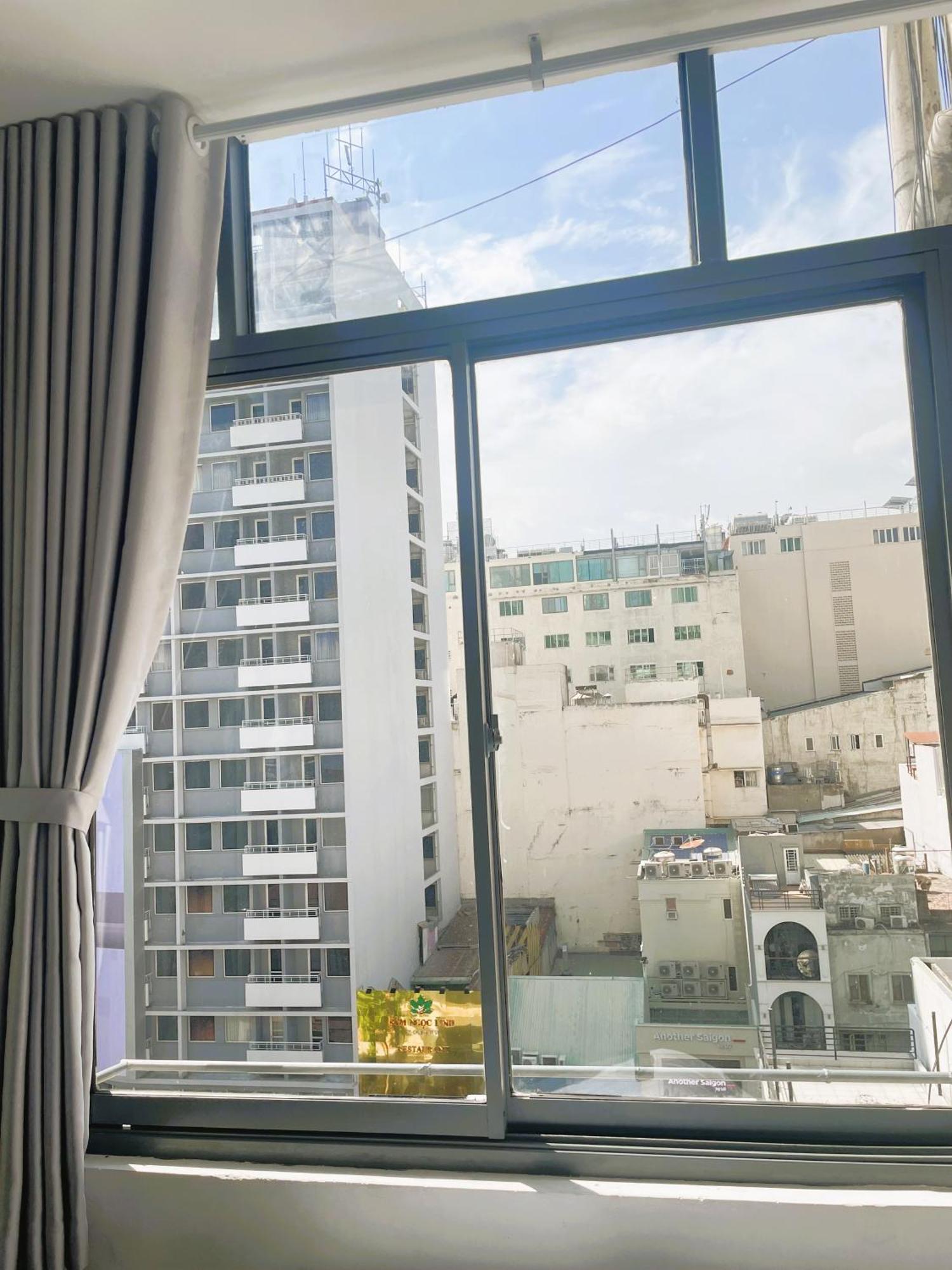 6Even Hotel - Have A Staycation In The Cafe Apartments Building Thành Pho Ho Chí Minh Esterno foto