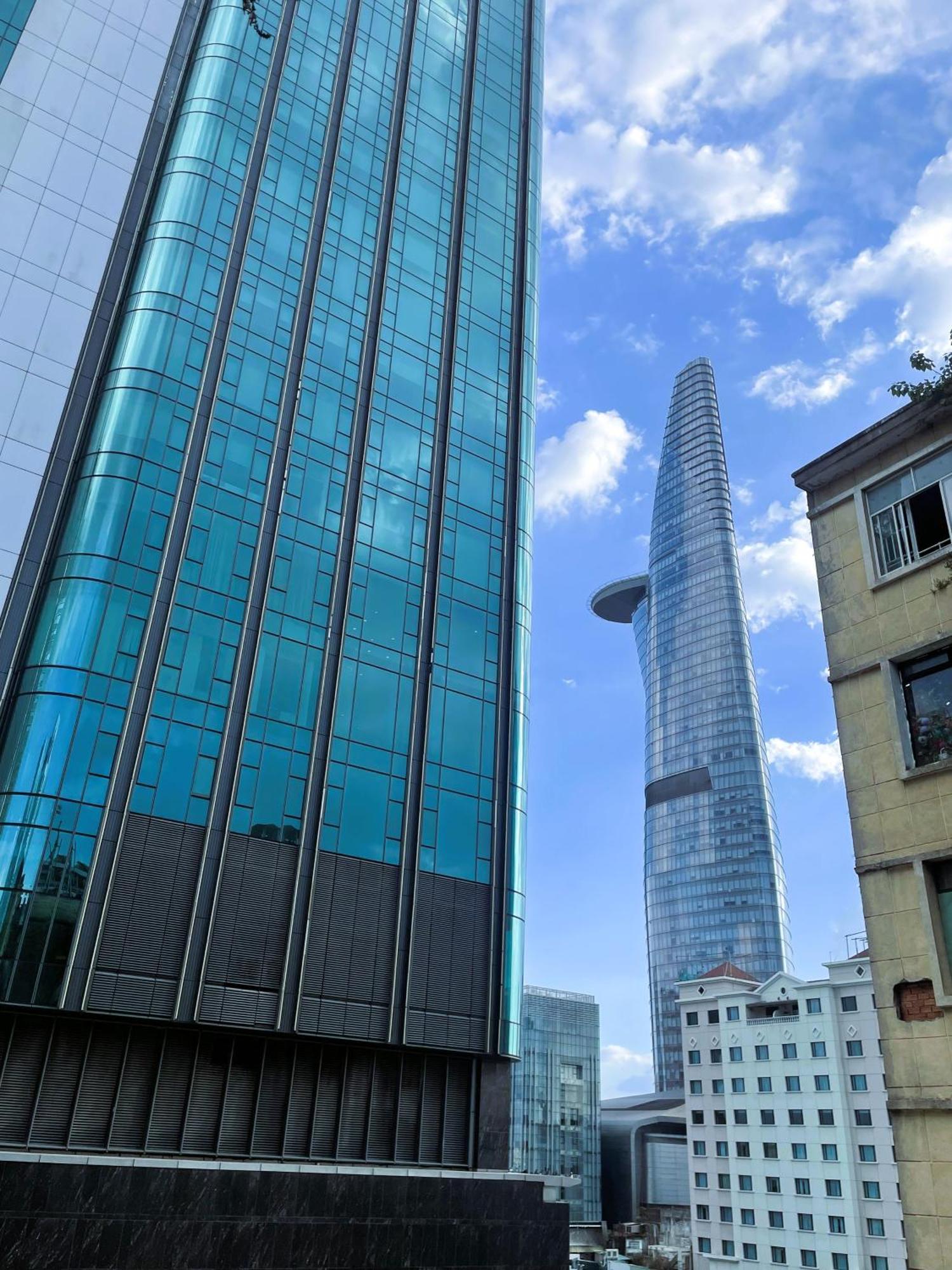 6Even Hotel - Have A Staycation In The Cafe Apartments Building Thành Pho Ho Chí Minh Esterno foto